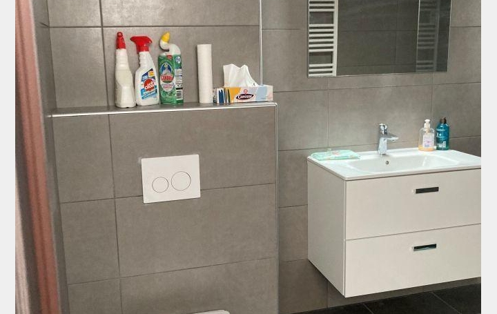 Studio AJACCIO (20090)  34 m2 570 € 