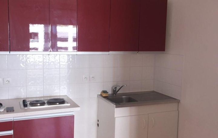 2 Pièces AJACCIO (20090)  40 m2 720 € 