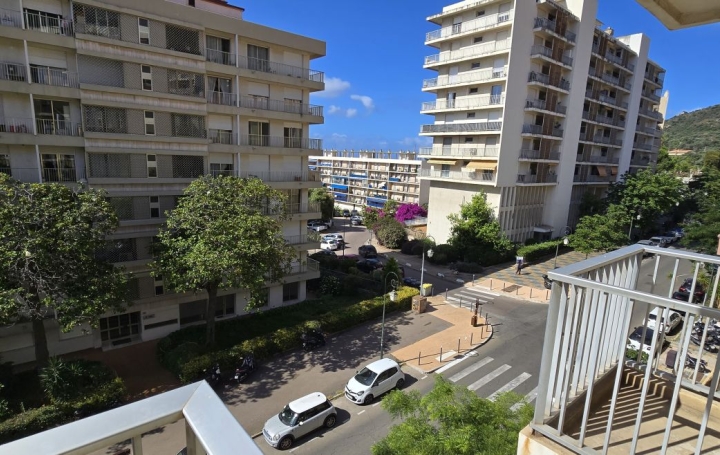 Appartement AJACCIO (20000) 27 m<sup>2</sup> 650 € 