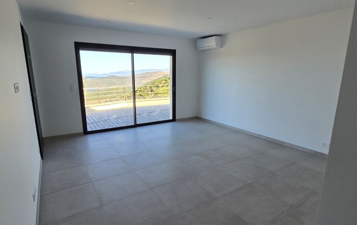 3 Pièces AJACCIO (20000)  61 m2 1 100 € 