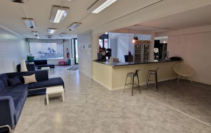 Local commercial AJACCIO (20000)  800 m2 350 000 € 