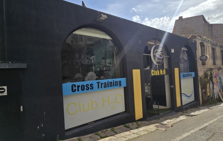 Local commercial AJACCIO (20000)  800 m2 350 000 € 