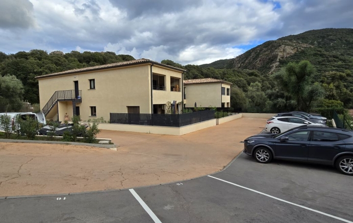 2 Pièces CAURO (20117)  40 m2 220 000 € 