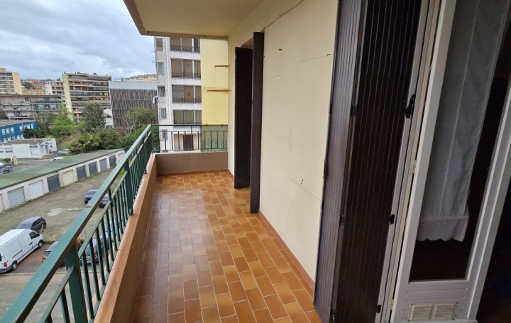 3 Pièces AJACCIO (20000)  70 m2 220 000 € 