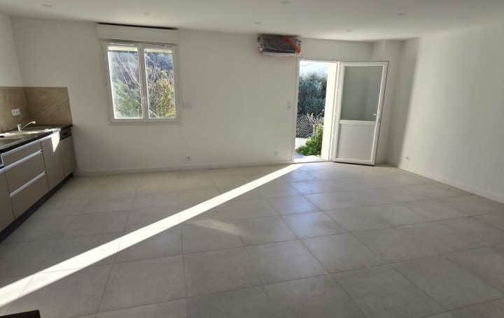 3 Pièces BASTELICACCIA (20129)  71 m2 315 000 € 