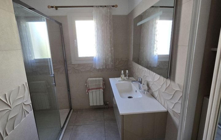 4 Pièces AJACCIO (20000)  94 m2 258 000 € 