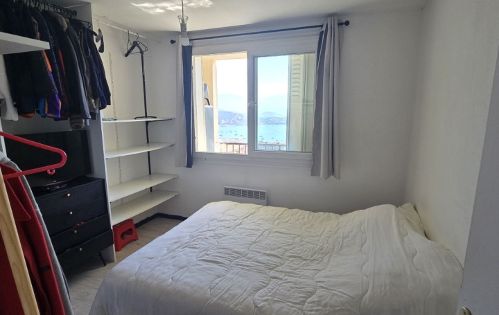 3 Pièces AJACCIO (20000)  54 m2 215 000 € 