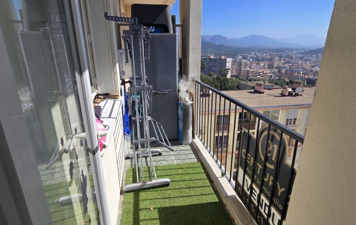 3 Pièces AJACCIO (20000)  54 m2 215 000 € 