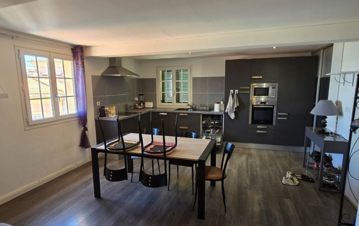 4 Pièces AJACCIO (20000)  96 m2 499 000 € 