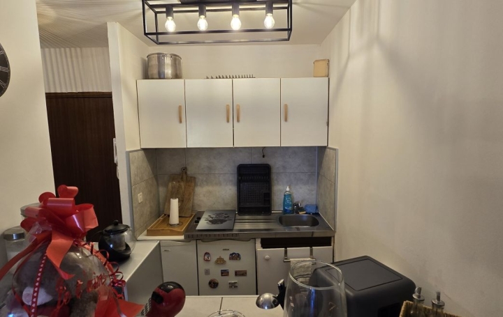 2 Pièces AJACCIO (20000)  38 m2 185 000 € 