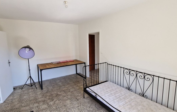 2 Pièces AJACCIO (20000)  38 m2 152 500 € 