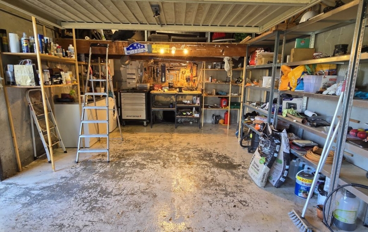 Villa AJACCIO (20000)  91 m2 485 000 € 