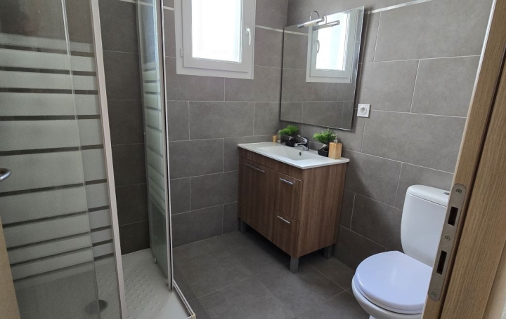 Studio CORTE (20250)  22 m2 105 000 € 