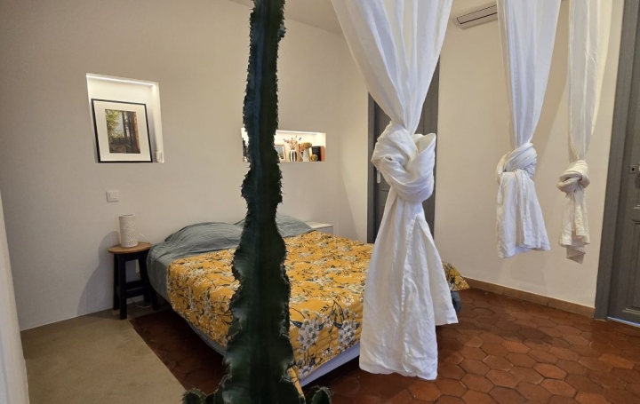 3 Pièces AJACCIO (20000)  99 m2 425 000 € 