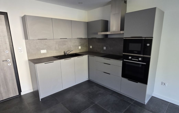 2 Pièces AJACCIO (20000)  45 m2 229 000 € 