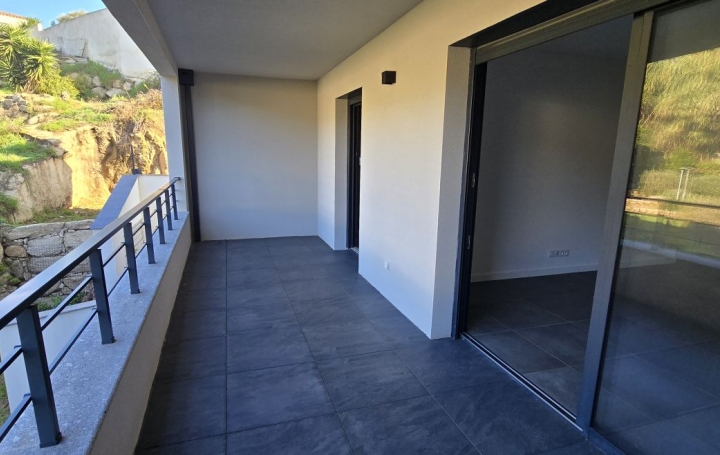 2 Pièces AJACCIO (20000)  45 m2 229 000 € 