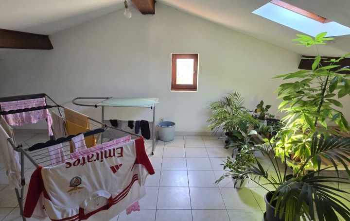 Villa AJACCIO (20000)  180 m2 595 000 € 