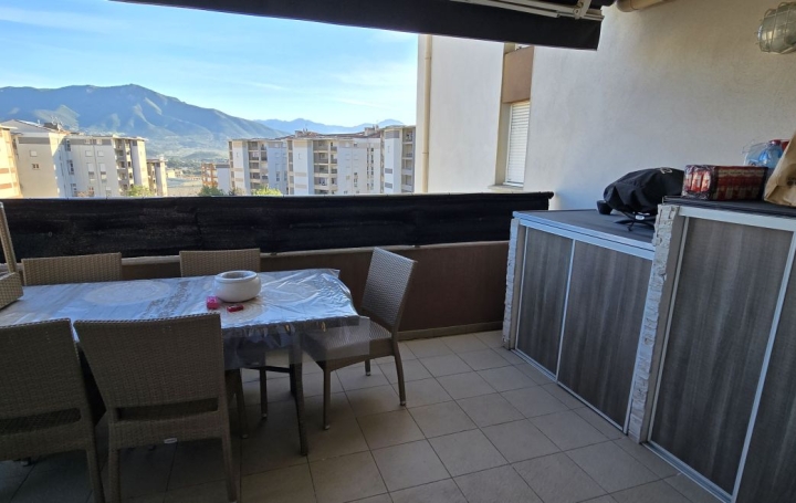 3 Pièces AJACCIO (20000)  70 m2 230 000 € 