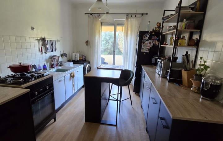 3 Pièces AJACCIO (20000)  88 m2 395 000 € 