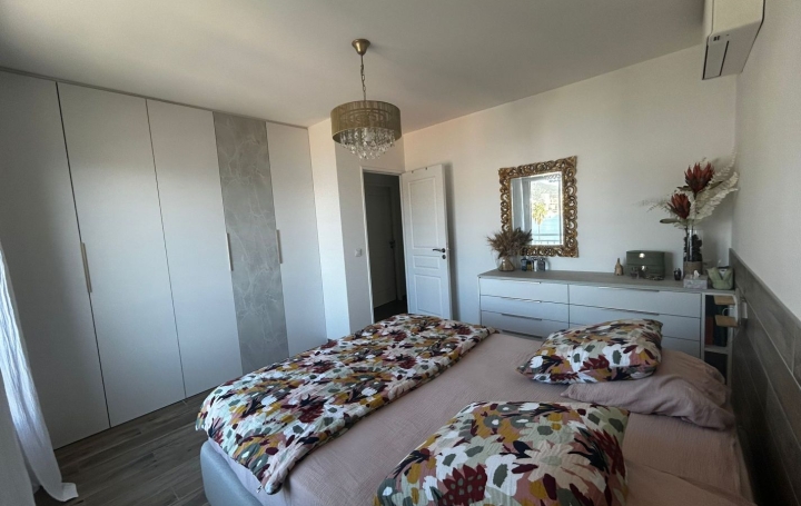 3 Pièces AJACCIO (20000)  63 m2 345 000 € 