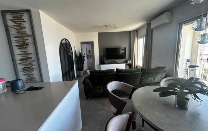 3 Pièces AJACCIO (20000)  63 m2 345 000 € 