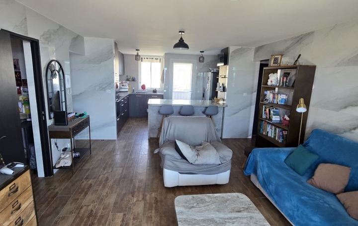 3 Pièces AJACCIO (20000)  63 m2 270 000 € 