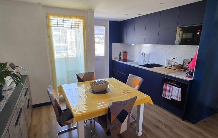 3 Pièces AJACCIO (20000)  61 m2 265 000 € 