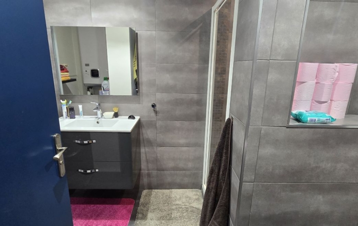 3 Pièces AJACCIO (20000)  61 m2 265 000 € 