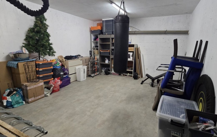 3 Pièces AJACCIO (20000)  61 m2 265 000 € 