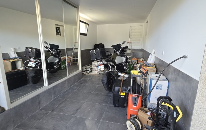 Villa AJACCIO (20090)  145 m2 875 000 € 