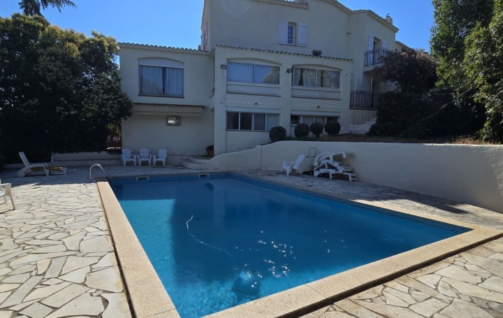 Villa APPIETTO (20167)  316 m2 750 000 € 