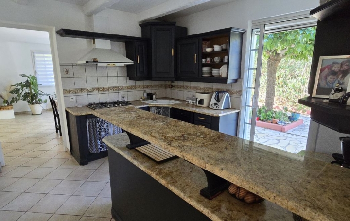 Villa APPIETTO (20167)  316 m2 750 000 € 