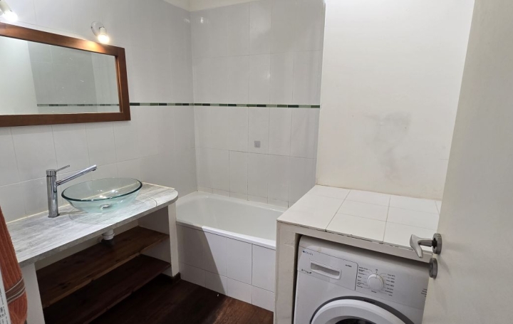 2 Pièces AJACCIO (20000)  50 m2 249 000 € 