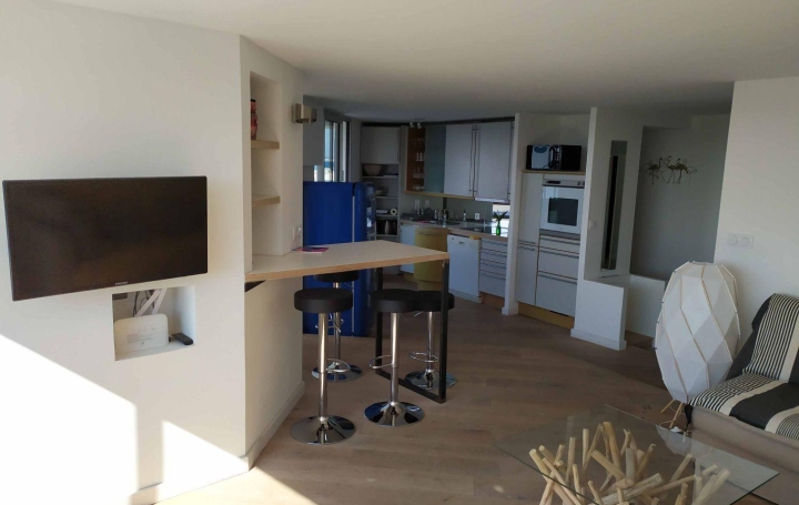 3 Pièces LA GRANDE-MOTTE (34280)  95 m2 810 € 