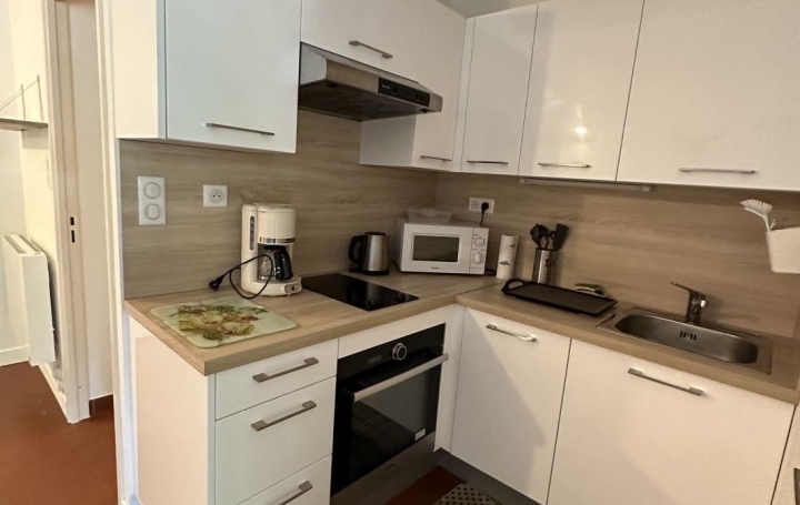 2 Pièces LA GRANDE-MOTTE (34280)  45 m2 800 € 