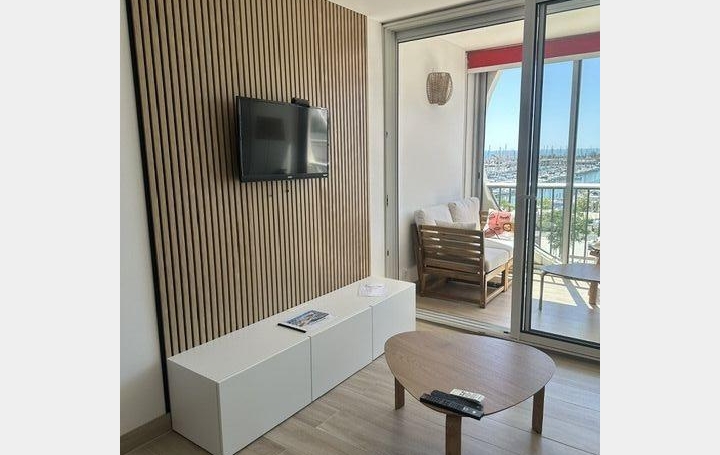 1 Pièce LA GRANDE-MOTTE (34280)  34 m2 290 € 