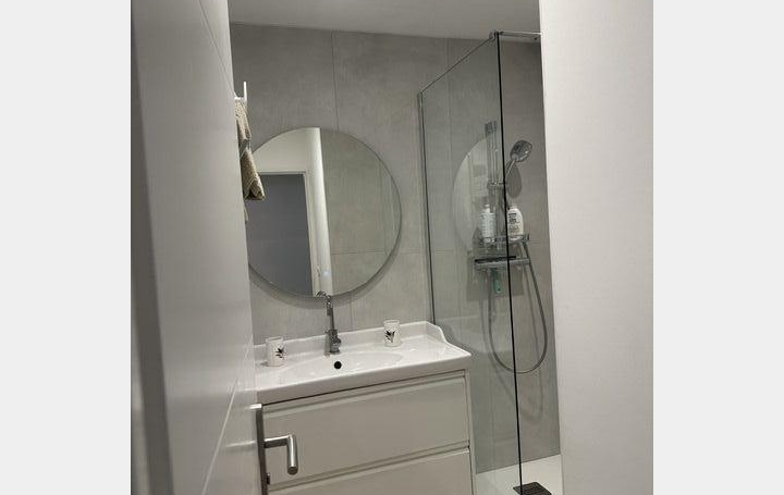 1 Pièce LA GRANDE-MOTTE (34280)  34 m2 290 € 