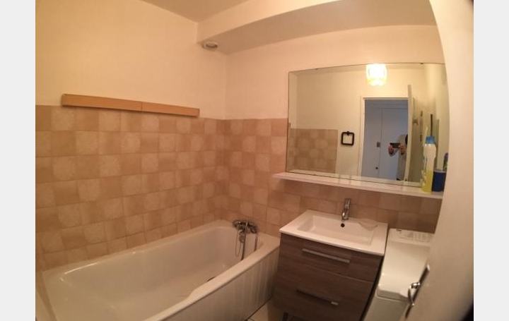 2 Pièces LA GRANDE-MOTTE (34280)  54 m2 299 € 