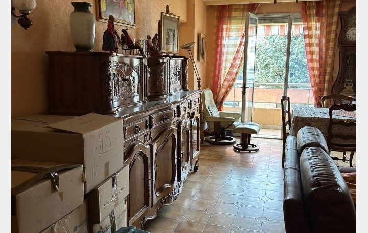 4 Pièces MONTELIMAR (26200)  110 m2 159 000 € 