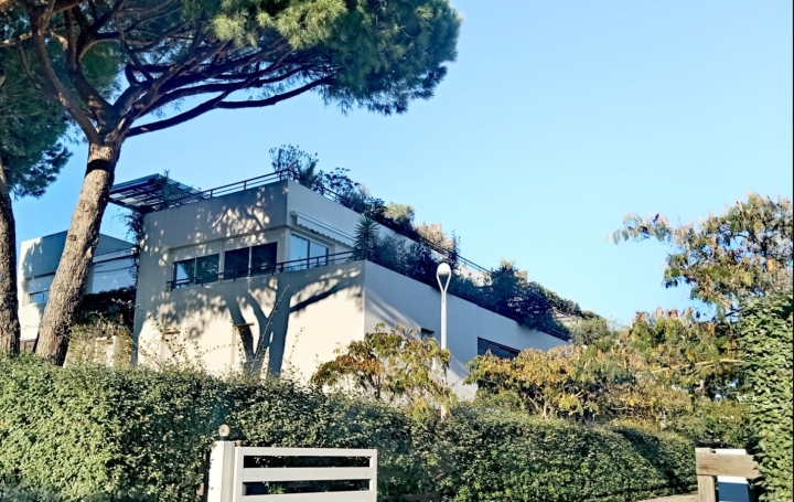 Appartement LA GRANDE-MOTTE (34280) 82 m<sup>2</sup> 808 000 € 