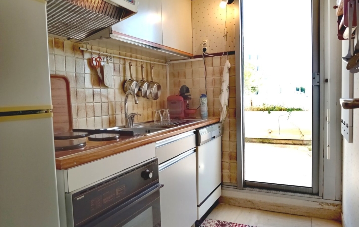 2 Pièces LA GRANDE-MOTTE (34280)  55 m2 348 000 € 