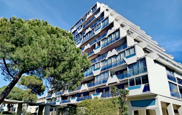 3 Pièces LA GRANDE-MOTTE (34280)  68 m2 433 000 € 