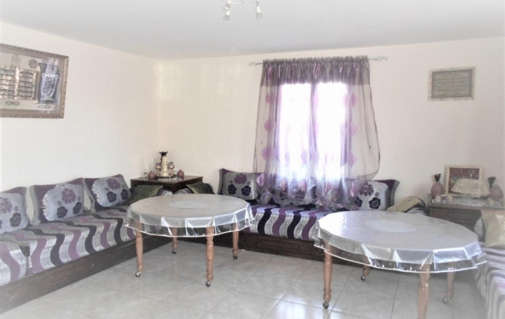 Villa SAINT-GILLES (30800)  120 m2 215 000 € 