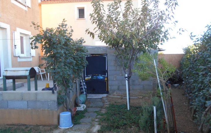 Villa SAINT-GILLES (30800)  120 m2 215 000 € 