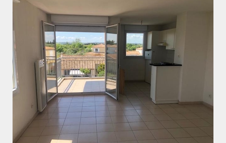 3 Pièces SAINT-GILLES (30800)  61 m2 120 000 € 