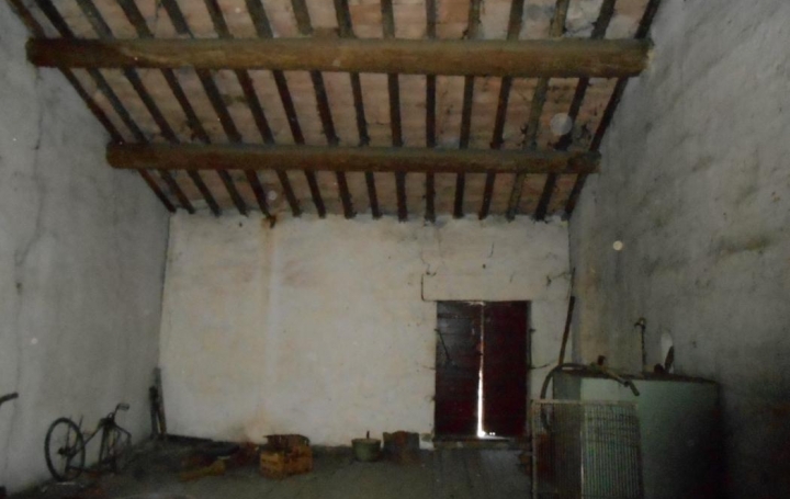 Maison SAINT-GILLES (30800)  130 m2 230 000 € 