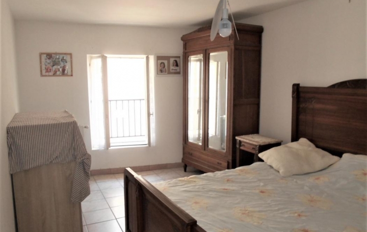 Maison de village SAINT-GILLES (30800)  130 m2 169 000 € 