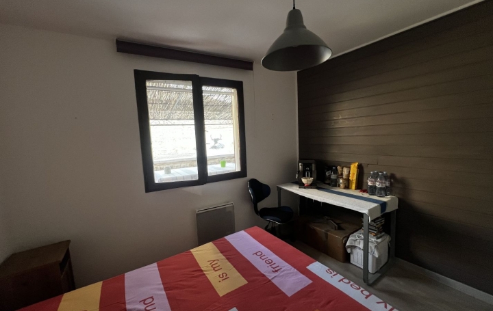 Maison SAINT-GILLES (30800)  132 m2 240 000 € 