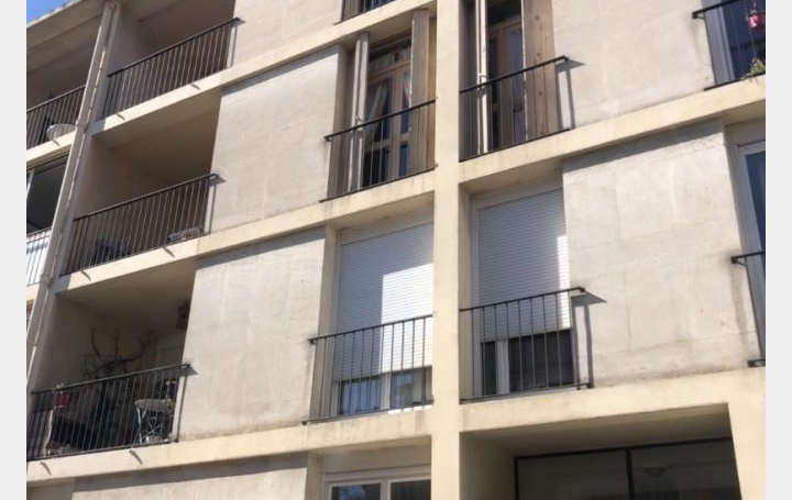 Réseau Immo-diffusion : Appartement P4  NIMES  83 m2 145 000 € 