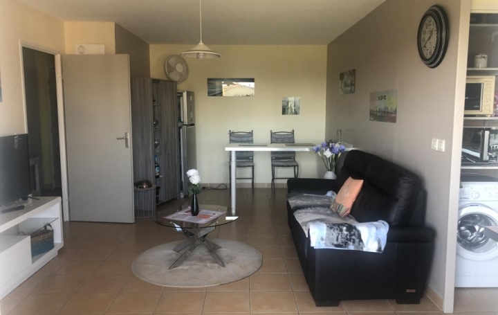 2 Pièces SAINT-GILLES (30800)  45 m2 85 000 € 